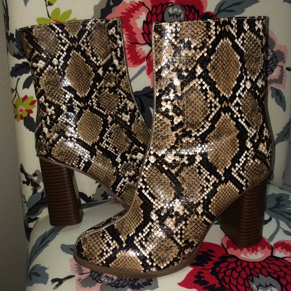 MNG Snake Print Booties